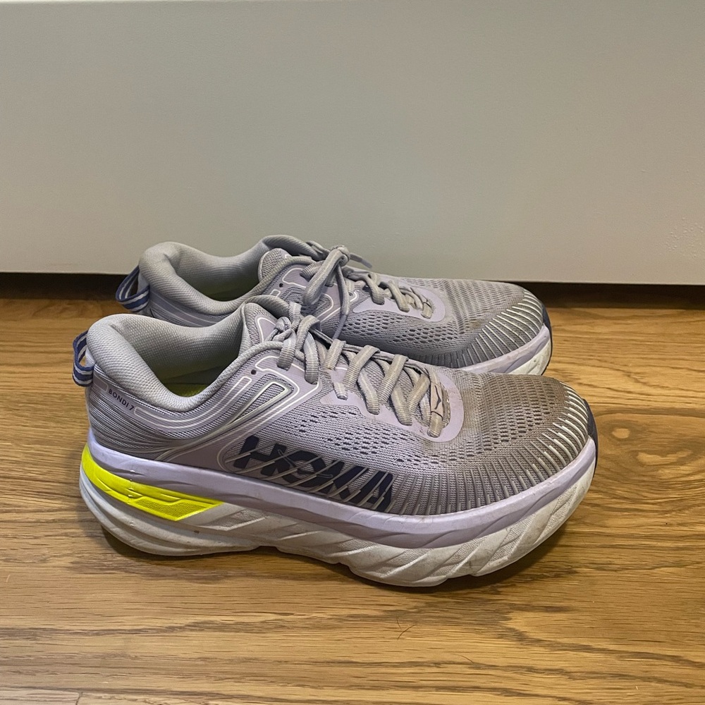 Hoka Bondi 7 Running Shoes